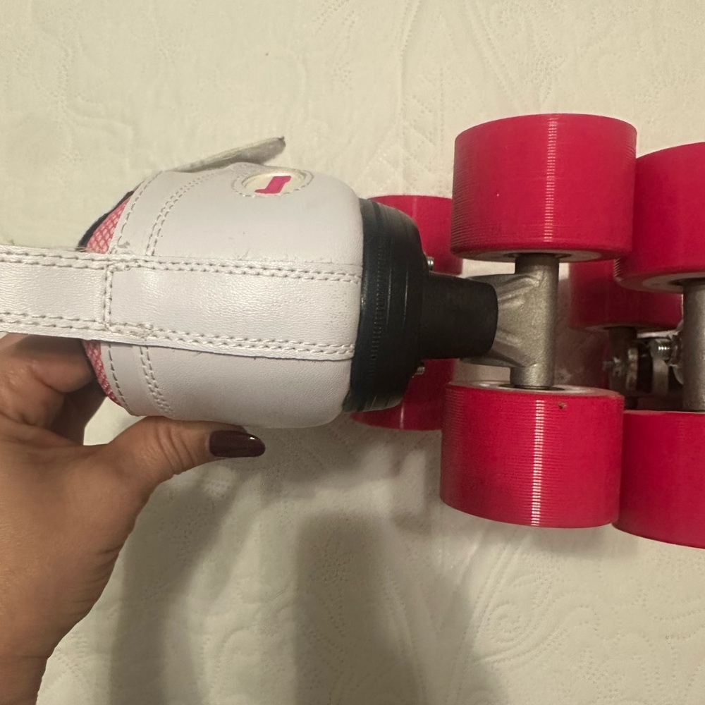 Chicago Bullet women’s Speed Roller Skate - White size 9 - Picture 3 of 11